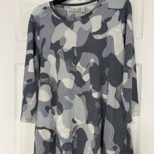 LOCO Gray, Blue, Lavender and Cream Camouflage Patterned Top